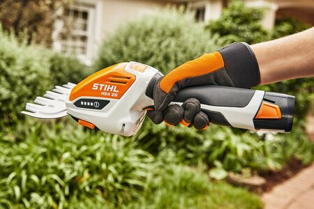 Stihl  - Cordless Shrub Shears - HSA 26 - image 1